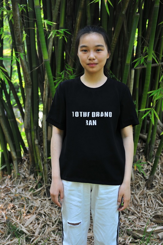 1551073896862227.jpg 学习之星 高一(2)陈依晗.jpg