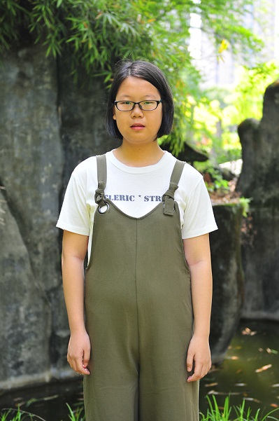 科技之星 吕嘉怡 高一（4）.jpg