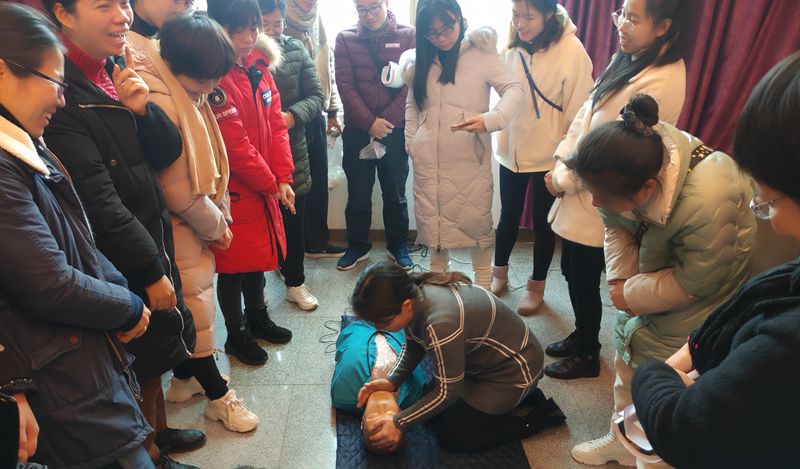 1608641128255996.jpg 心肺复苏.jpg