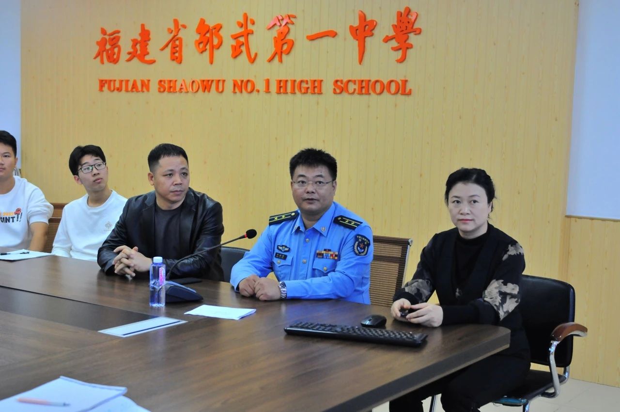 1699410863514574.jpg 43b9885197c32ac31454e318c1867657.jpg