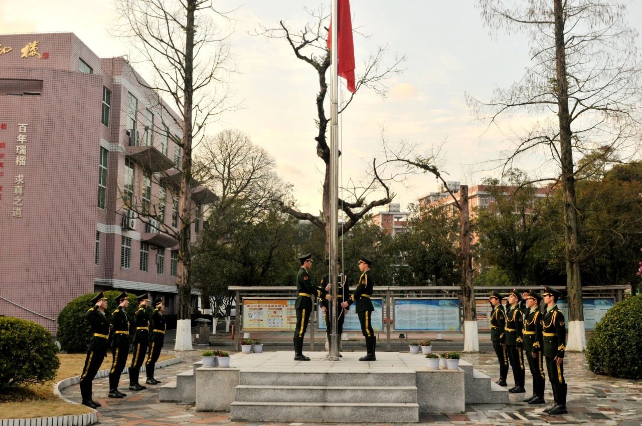 1708672446649822.jpg d3e64fb157b8aec511dc1763bea36ca8.jpg