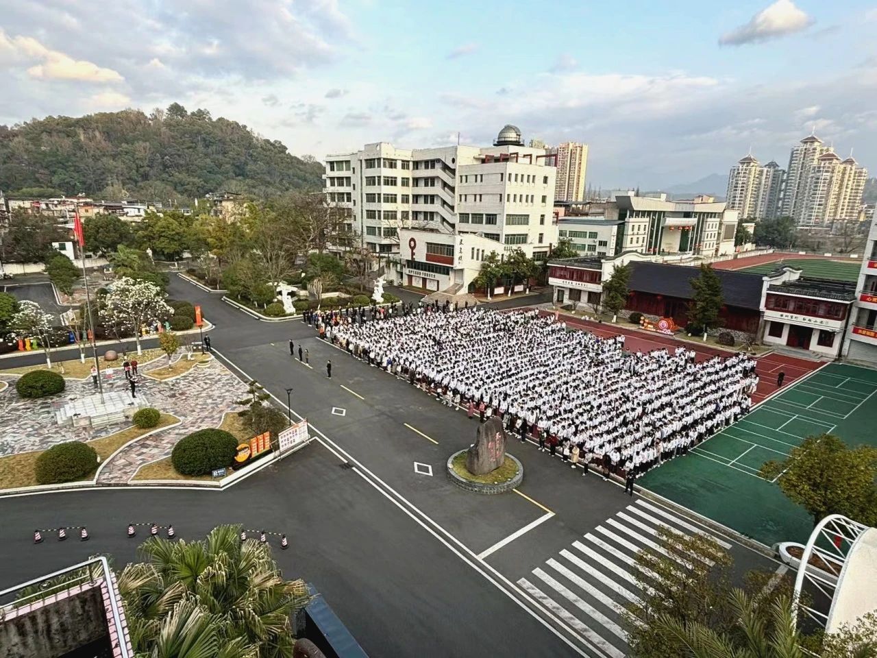 1708673098512766.jpg 86f867cdf48b4ddc9b3f3cc575b0d7c7.jpg