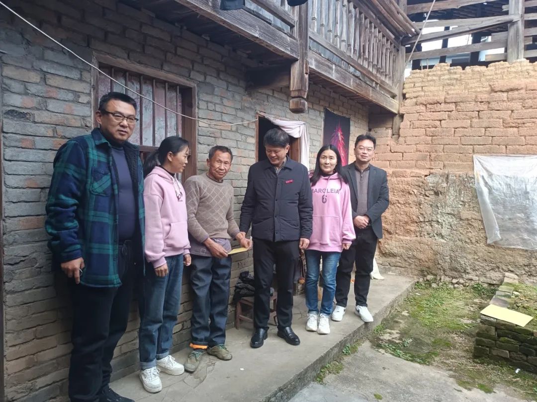 1708675362140313.jpg 44.jpg