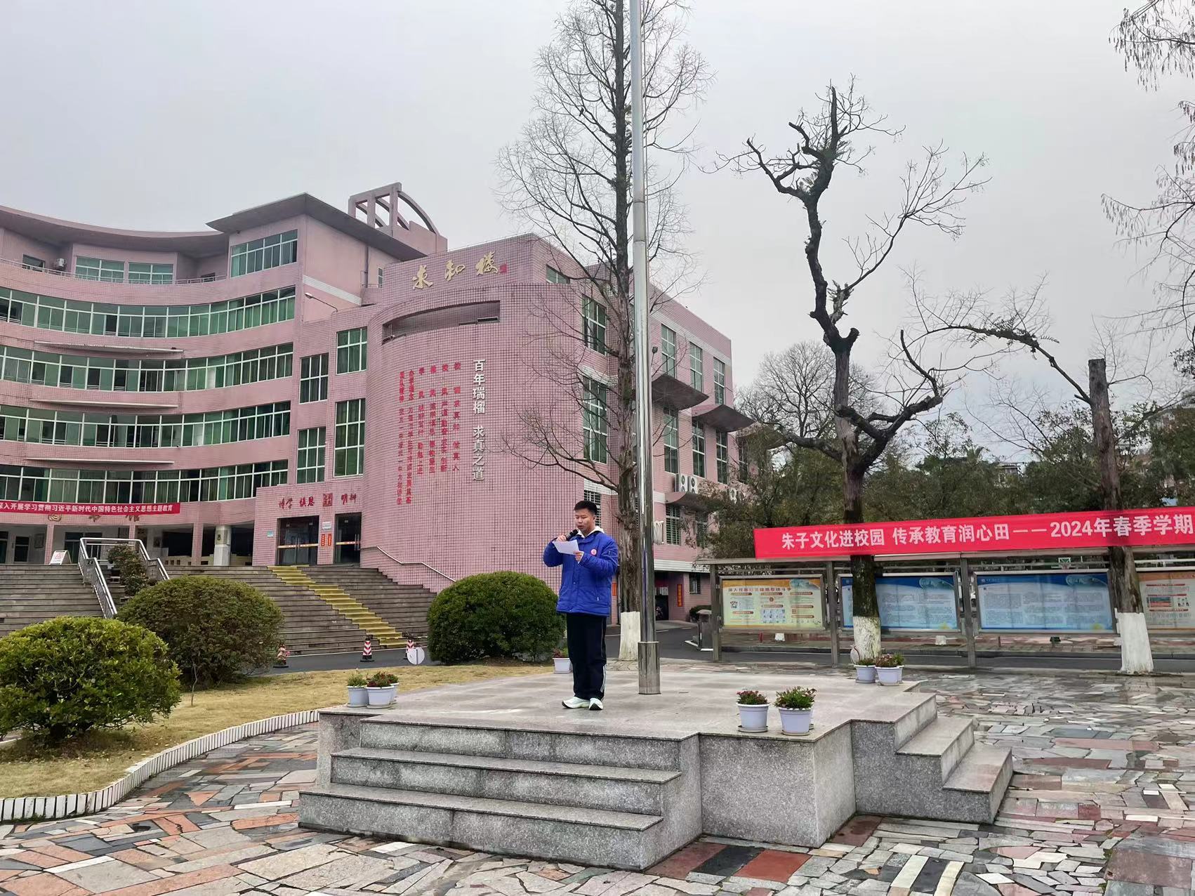 1710746854103835.jpg f5b196b115532dc4103cc315cc77f76.jpg