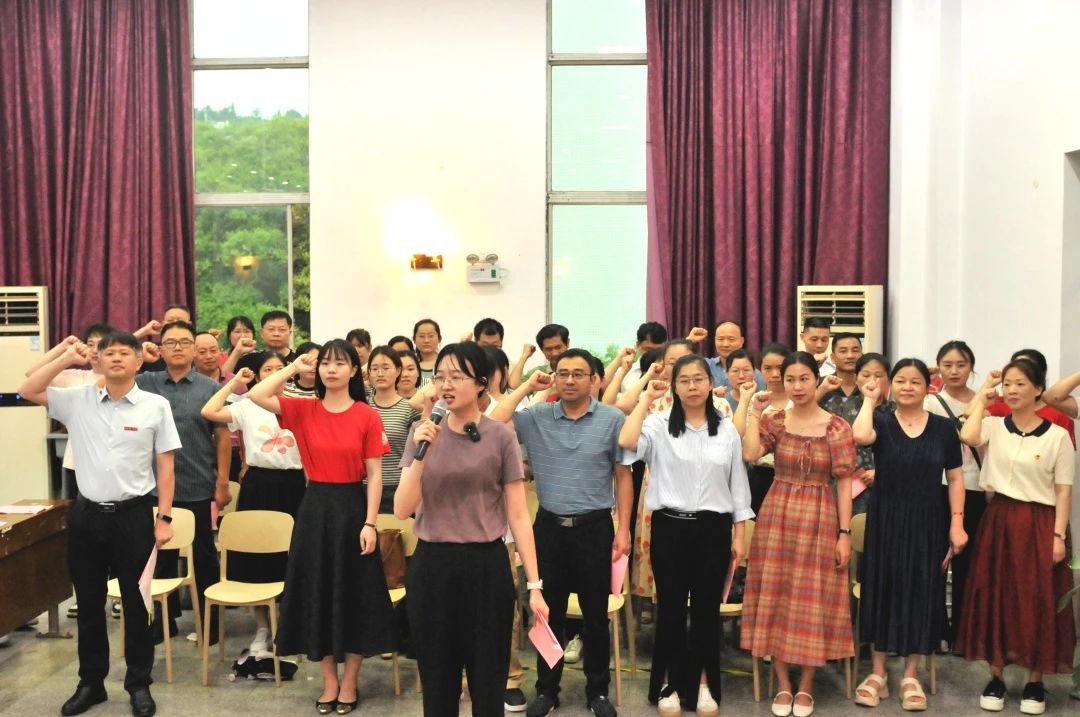 1720572172270024.jpg 4a79de20b9b1ae1c5e0868db5e28482e.jpg