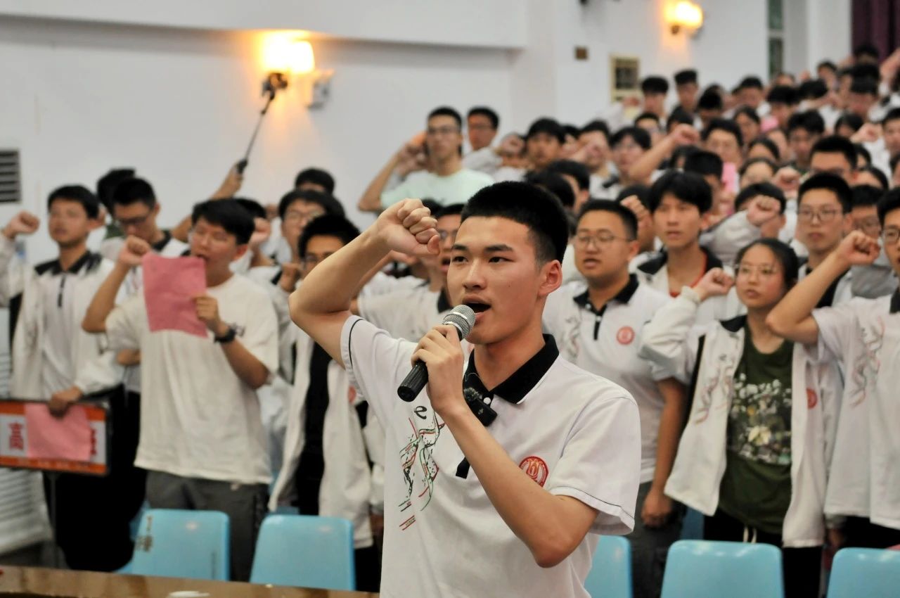 1720572228105840.jpg a8bd35b8224c3658002cf1f652b123f8.jpg