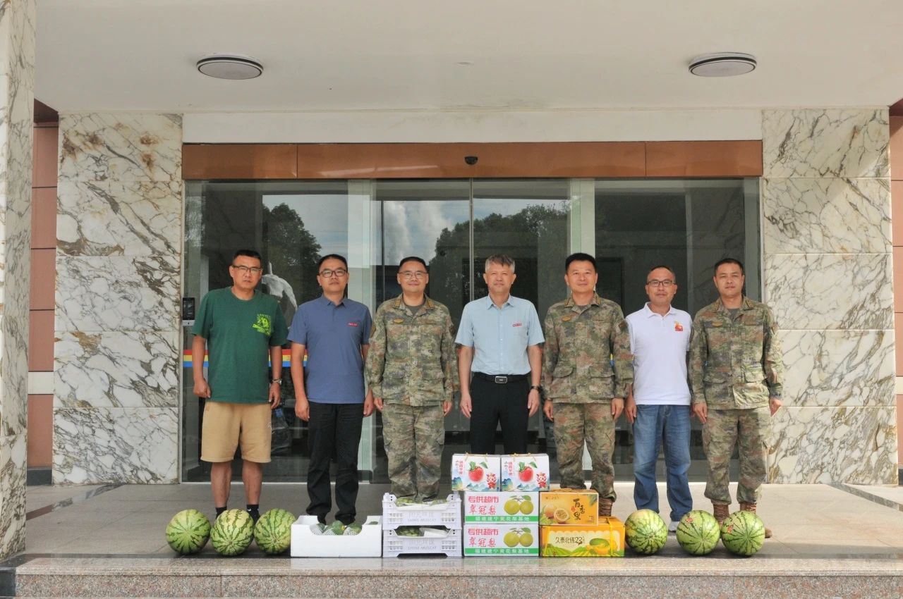 1722648822410308.jpg 4e8026160d90b7373a90585c9c243d8f.jpg