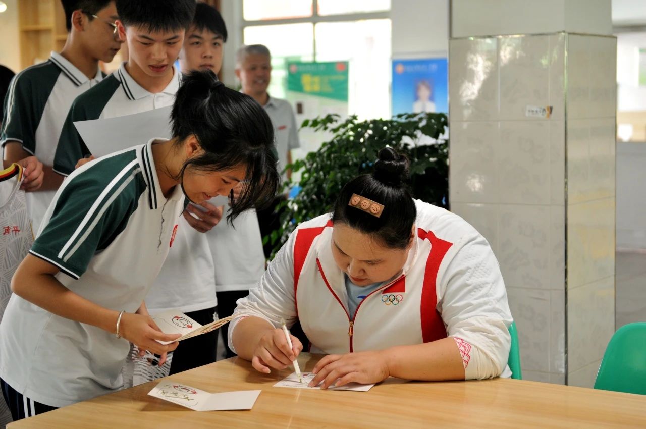 1728356602167350.jpg 193e626f5a5fcf67ff86a9c39a4621b6.jpg