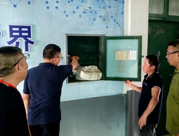 1728357090403724.jpg 0dfc21da223f997510505357cab46f31.jpg