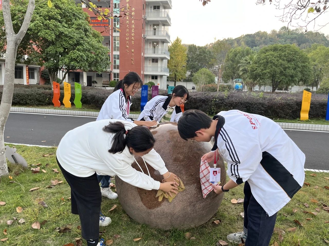 1728458741127090.jpg 2944132009f3e337b5f38e1476d69da1.jpg