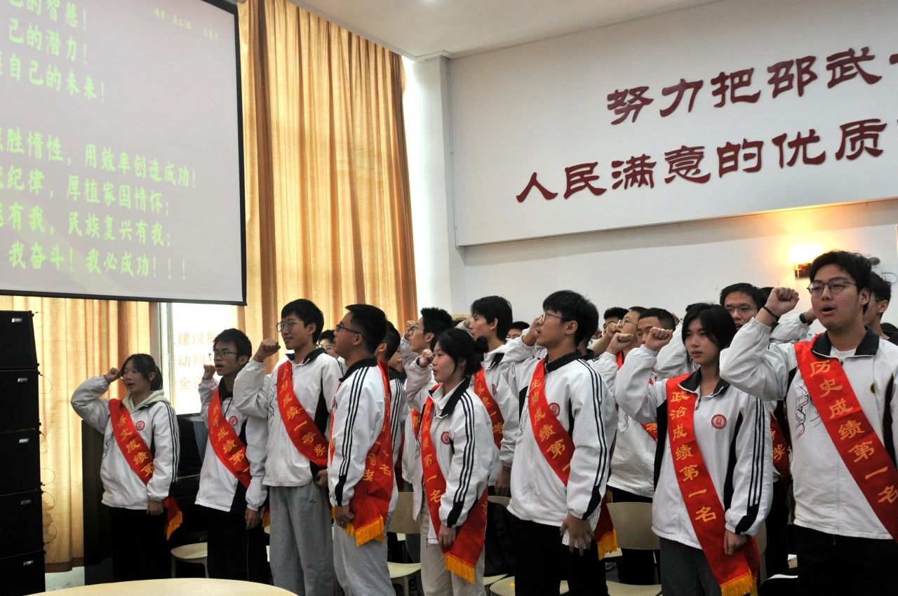 1741851493137680.jpg 4.jpg