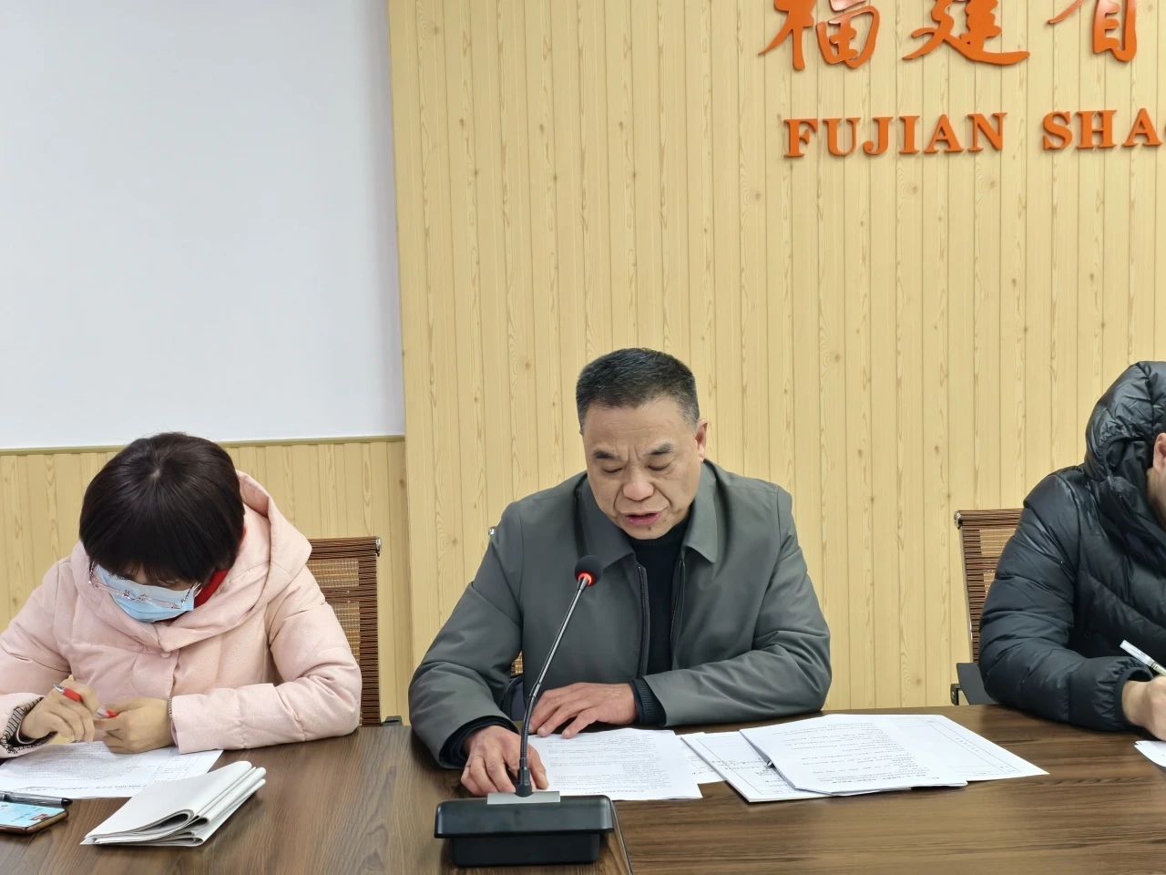 1743984688128682.jpg 4.jpg