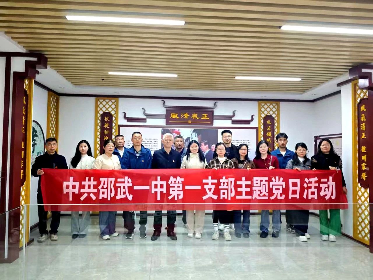 1745979381375667.jpg 7.jpg