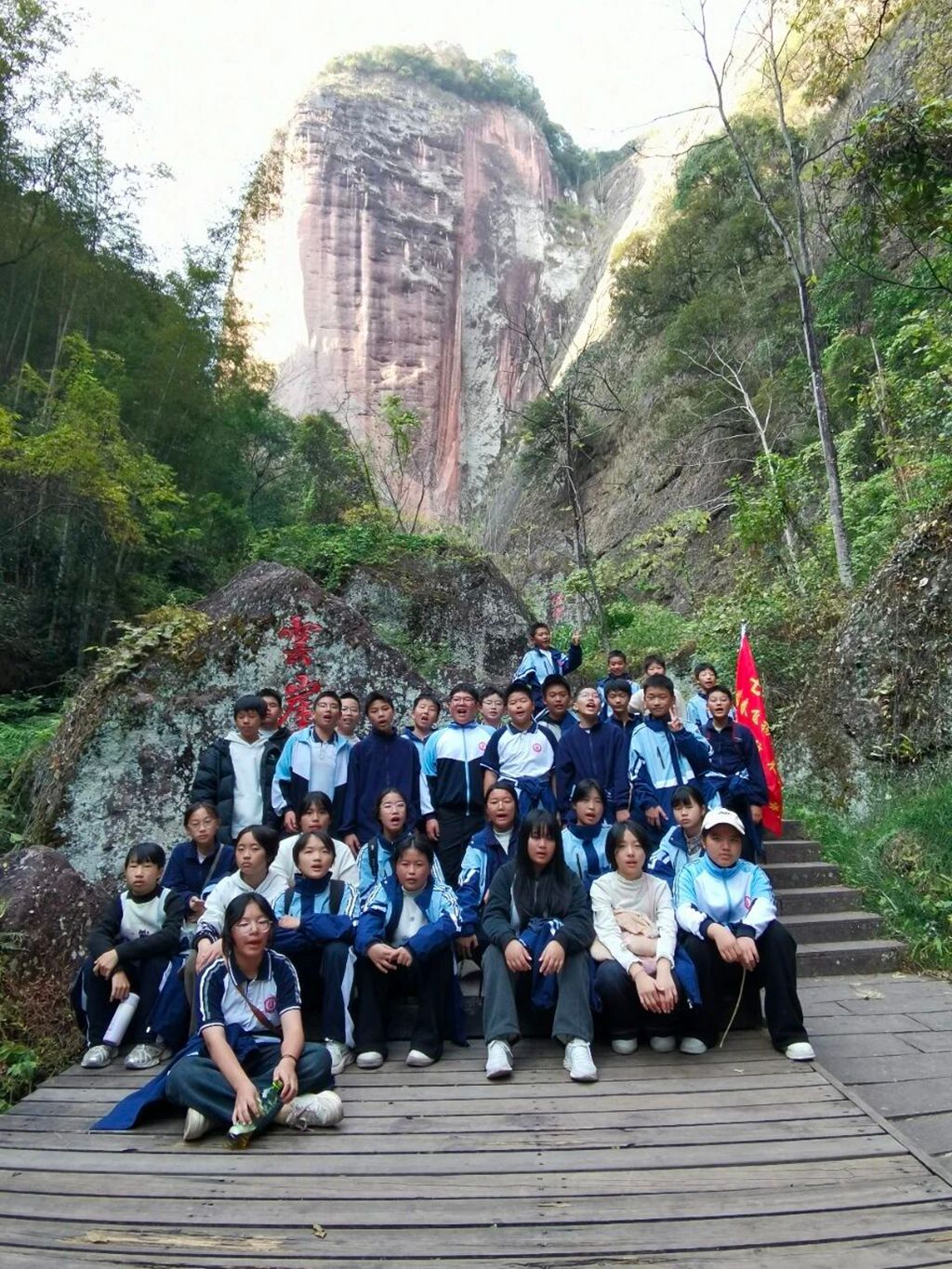 1765934115139272.jpg 微信图片_2025-12-17_090852_287_副本.jpg